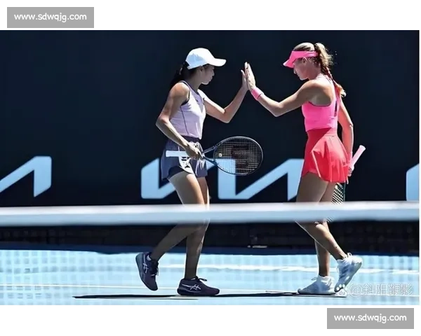 一场经典的网球对决，双方技战术的巅峰碰撞，令人拍案叫绝！